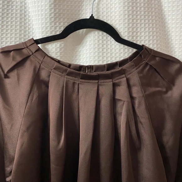 NWOT AT Pleat Neck Top - Picture 6 of 8